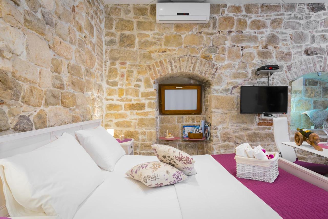 Appartement Original Palace Stone Walls Split
